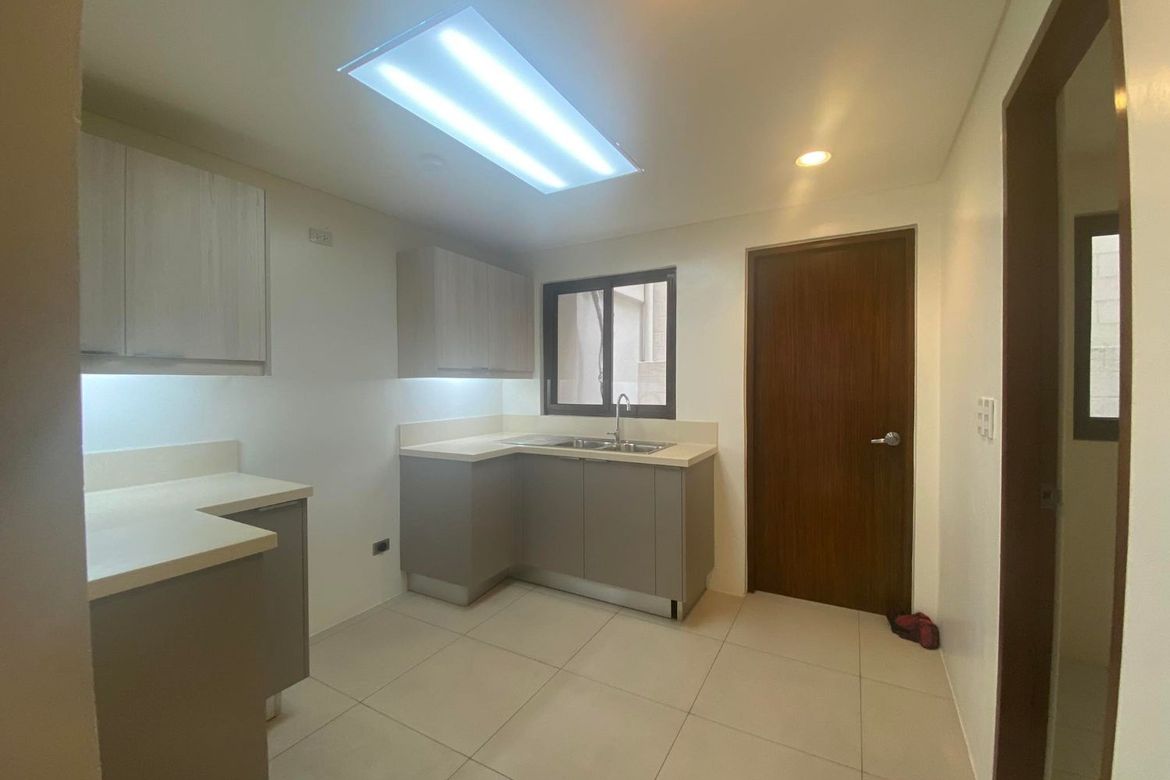 4 Bedroom Townhouse for Sale in Plainview, Mandaluyong, Metro Manila – photo 6