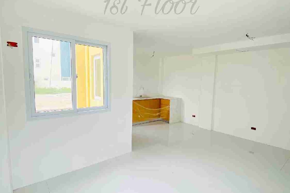 4 Bedroom Townhouse for Sale in Punta I, Tanza, Cavite – photo 3