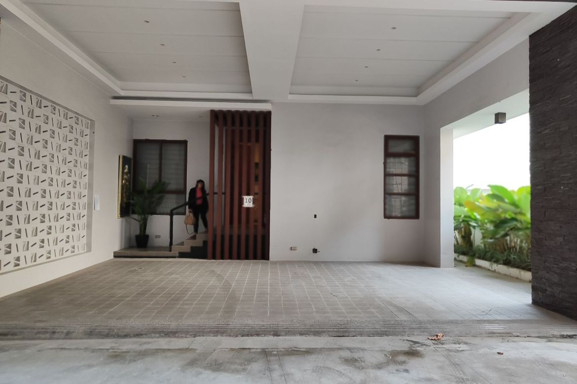4 Bedroom Townhouse for Sale in Quiapo, Manila, Metro Manila near LRT-1 Carriedo – photo 4