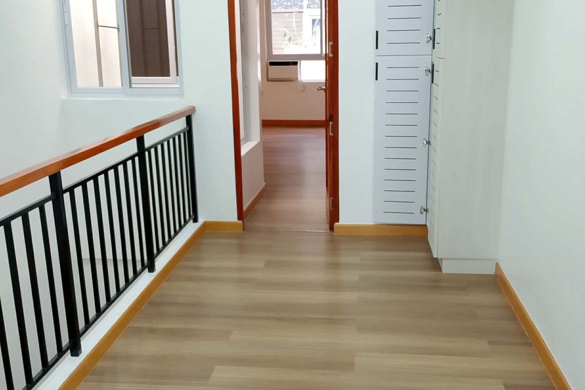 4 Bedroom Townhouse for Sale in Roxas, Quezon City, Metro Manila – photo 2