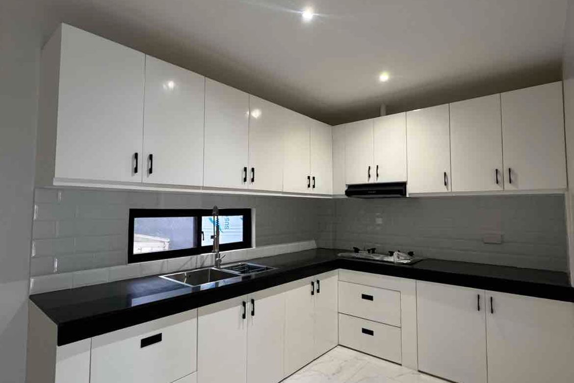 4 Bedroom Townhouse for Sale in San Isidro, Parañaque, Metro Manila – photo 6