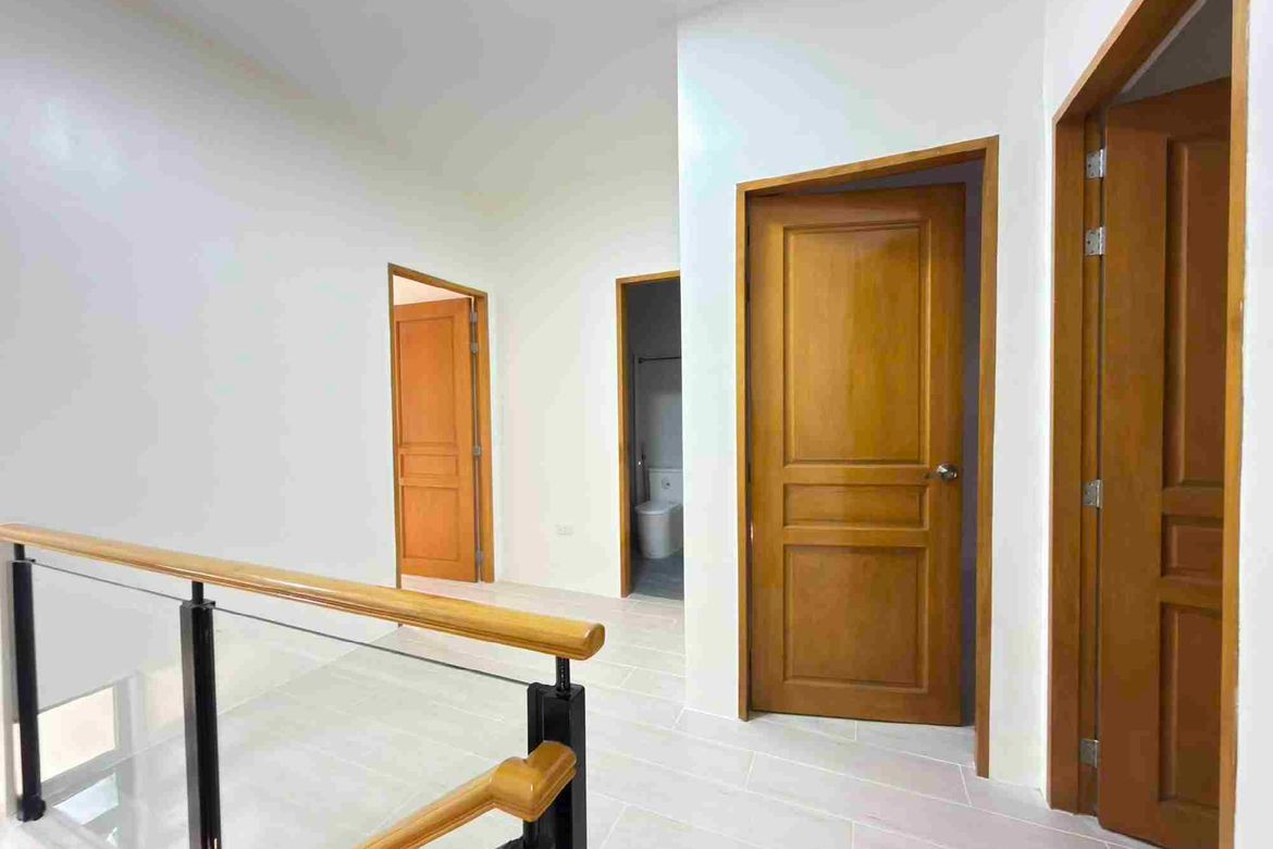 4 Bedroom Townhouse for Sale in San Isidro, Parañaque, Metro Manila – photo 5