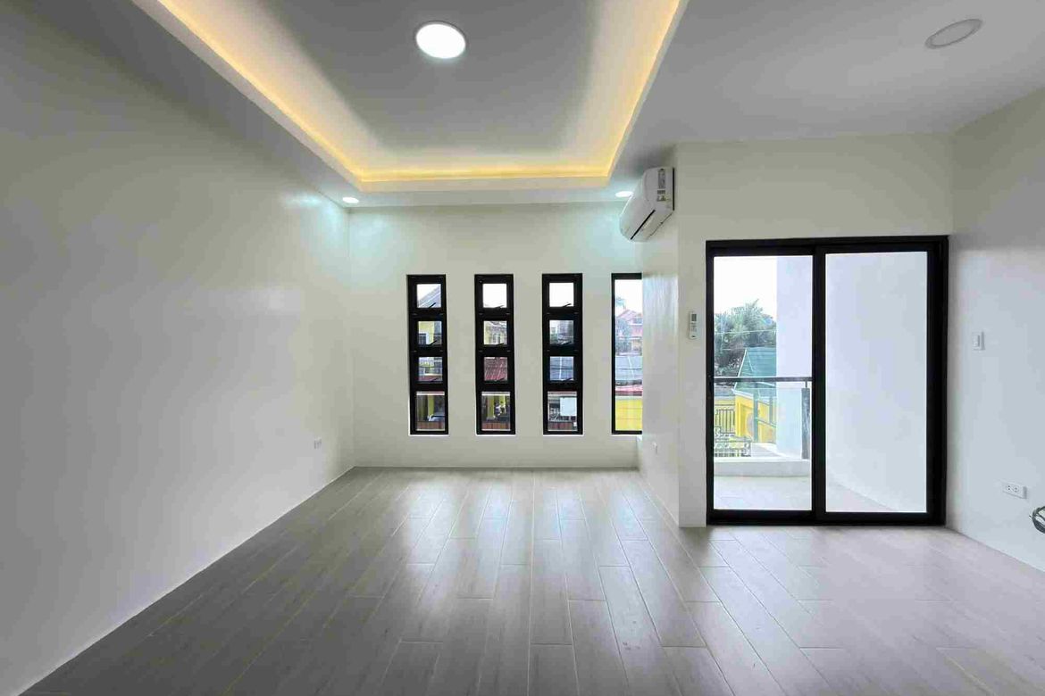 4 Bedroom Townhouse for Sale in San Isidro, Parañaque, Metro Manila – photo 7