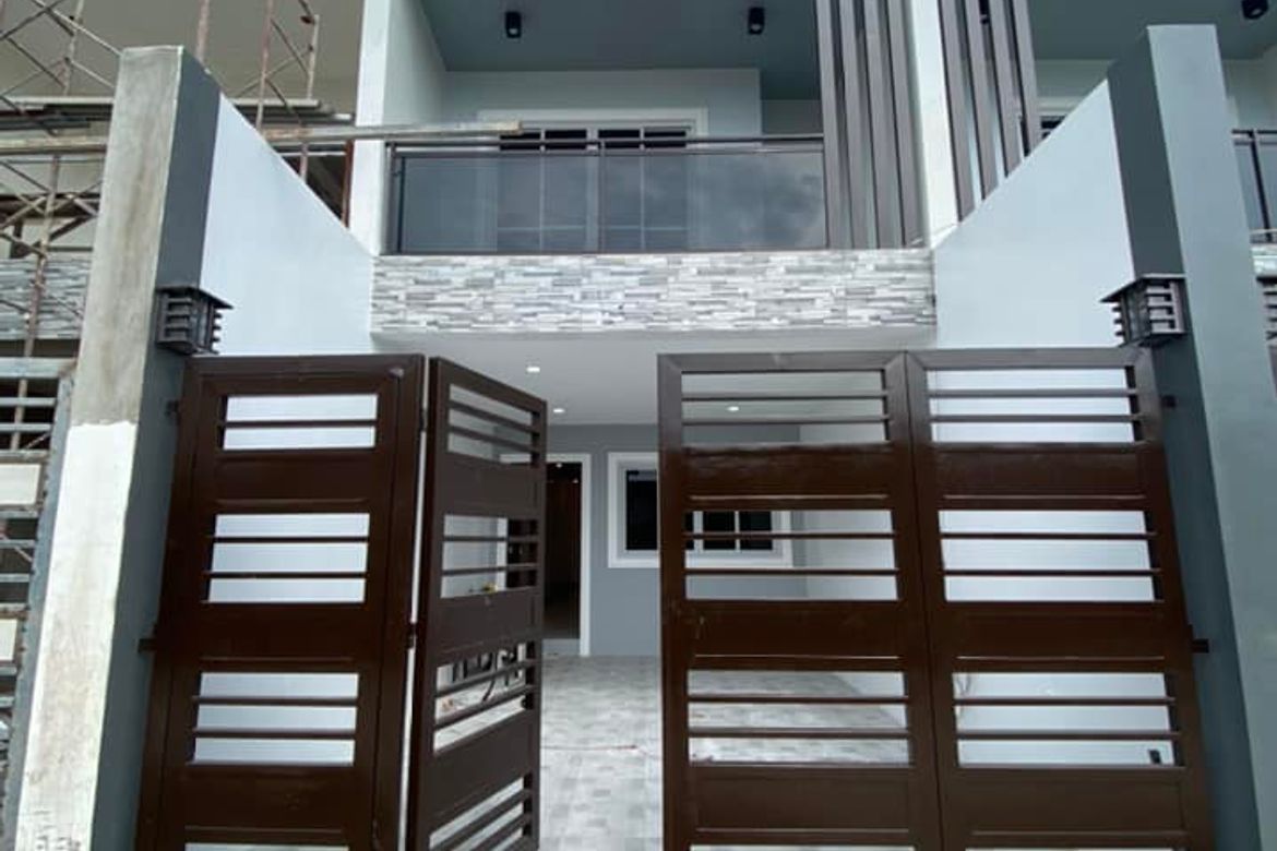 4 Bedroom Townhouse for Sale in San Isidro, Parañaque, Metro Manila – photo 2