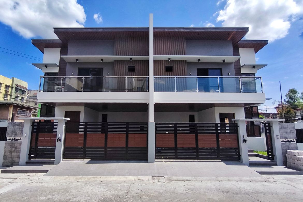 4 Bedroom Townhouse for Sale in San Joaquin, Pasig, Metro Manila