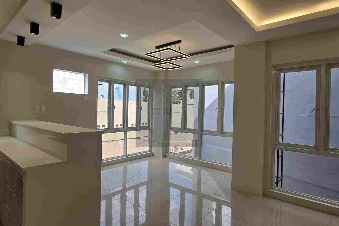 4 Bedroom Townhouse for Sale in San Juan, Metro Manila