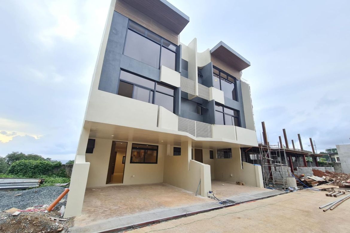 4 Bedroom Townhouse for Sale in San Roque, Antipolo, Rizal