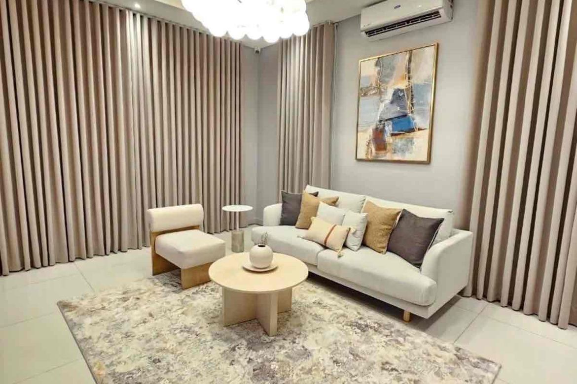 4 Bedroom Townhouse for Sale in Santa Cruz, Quezon City, Metro Manila – photo 6