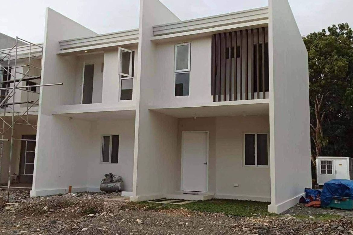 4 Bedroom Townhouse for Sale in Santa Cruz-Santo Niño, Balamban, Cebu – photo 7