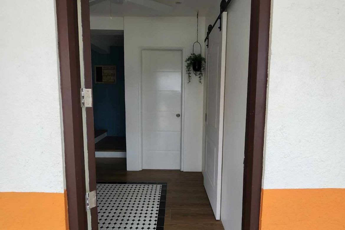 4 Bedroom Townhouse for Sale in Santo Niño, Biñan, Laguna – photo 3