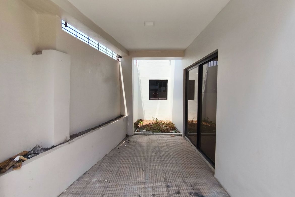 4 Bedroom Townhouse for Sale in Talon Dos, Las Piñas, Metro Manila – photo 3