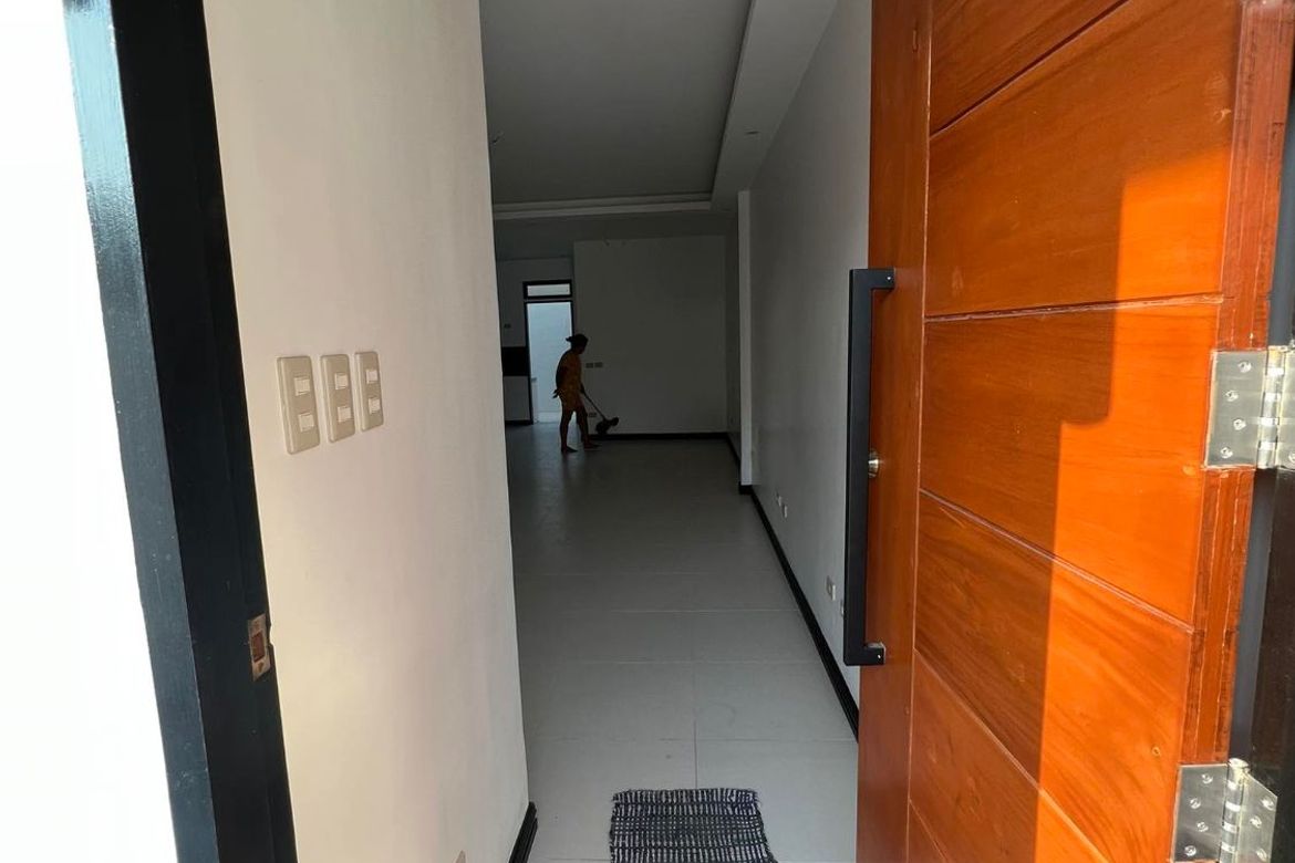 4 Bedroom Townhouse for Sale in Talon Dos, Las Piñas, Metro Manila – photo 3