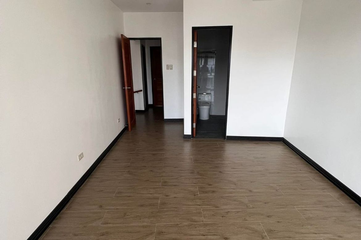 4 Bedroom Townhouse for Sale in Talon Dos, Las Piñas, Metro Manila – photo 8