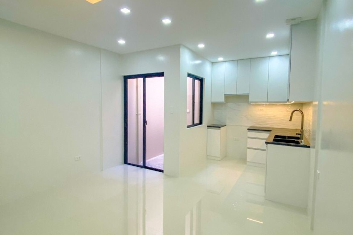 4 Bedroom Townhouse for Sale in Talon Kuatro, Las Piñas, Metro Manila – photo 7
