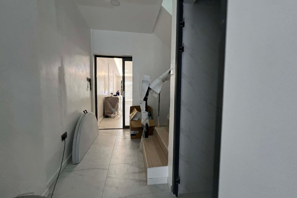 4 Bedroom Townhouse for Sale in Tandang Sora, Quezon City, Metro Manila – photo 5