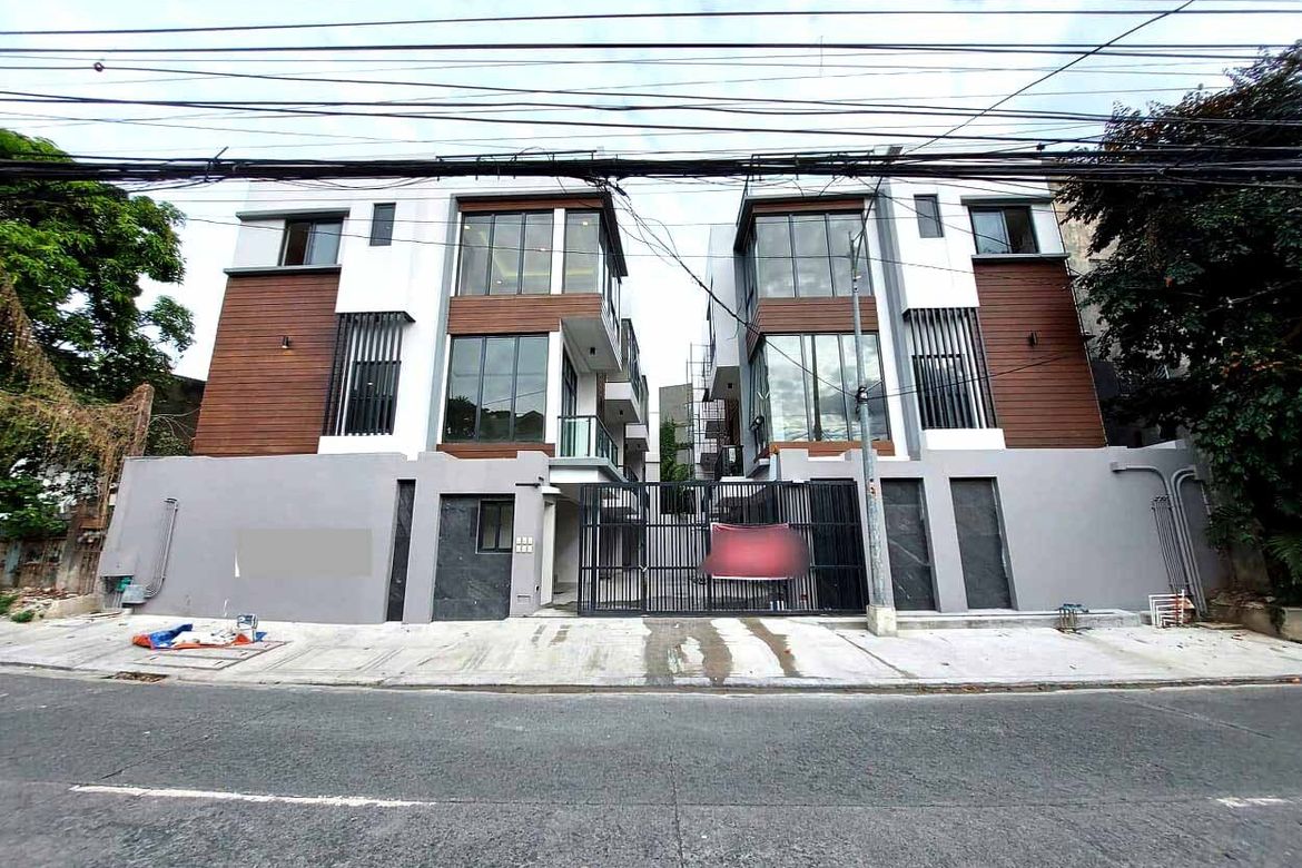 4 Bedroom Townhouse for Sale in Teachers Village East, Quezon City, Metro Manila – photo 2