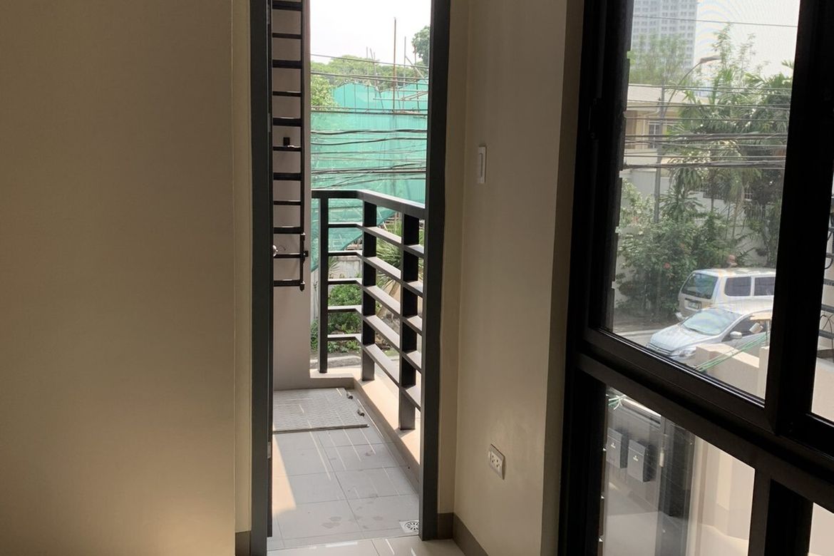 4 Bedroom Townhouse for Sale in Teachers Village West, Quezon City, Metro Manila – photo 8