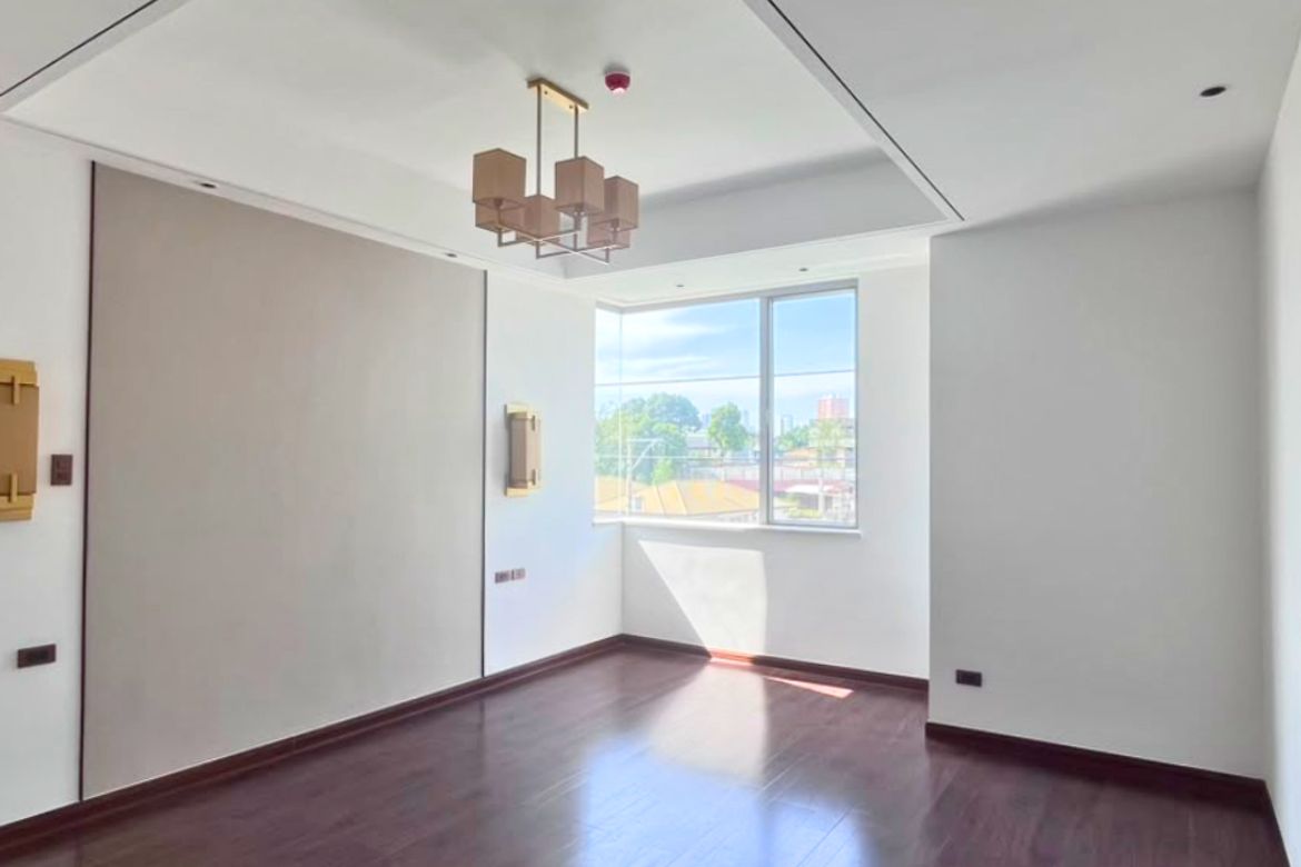 4 Bedroom Townhouse for Sale in The Hoover Townhouse, Addition Hills, San Juan, Metro Manila – photo 3