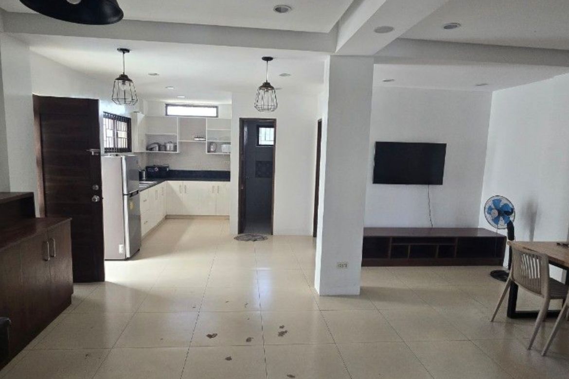 4 Bedroom Townhouse for Sale in Tolentino West, Tagaytay, Cavite – photo 3