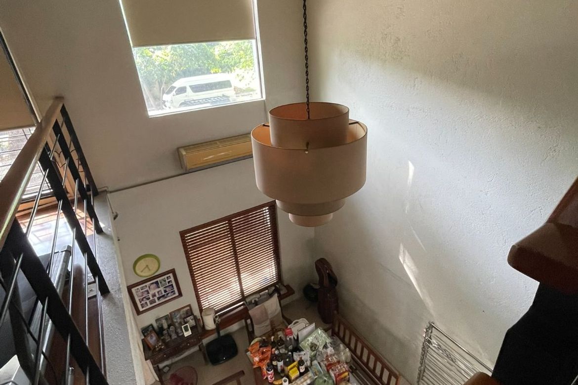 4 Bedroom Villa for Sale in Alabang, Muntinlupa, Metro Manila