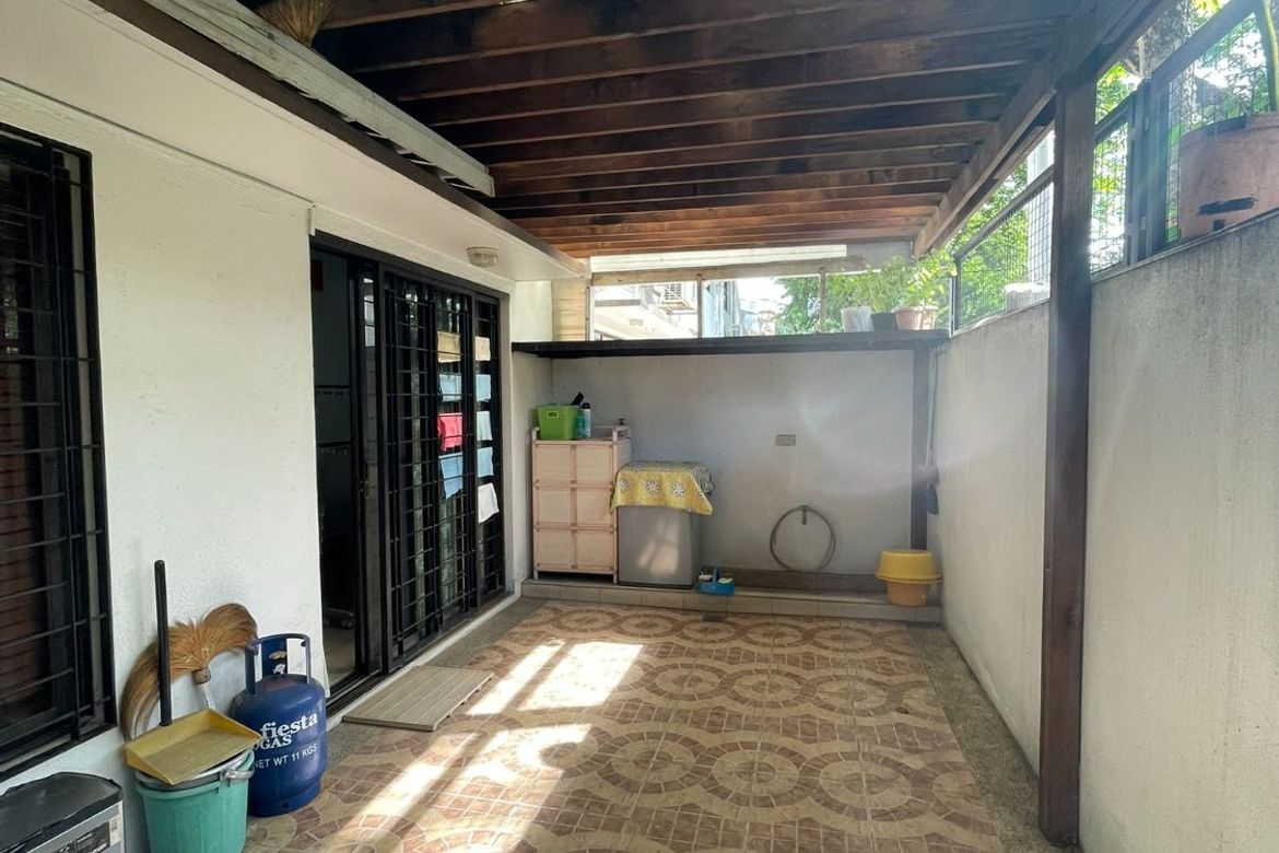 4 Bedroom Villa for Sale in Alabang, Muntinlupa, Metro Manila – photo 3