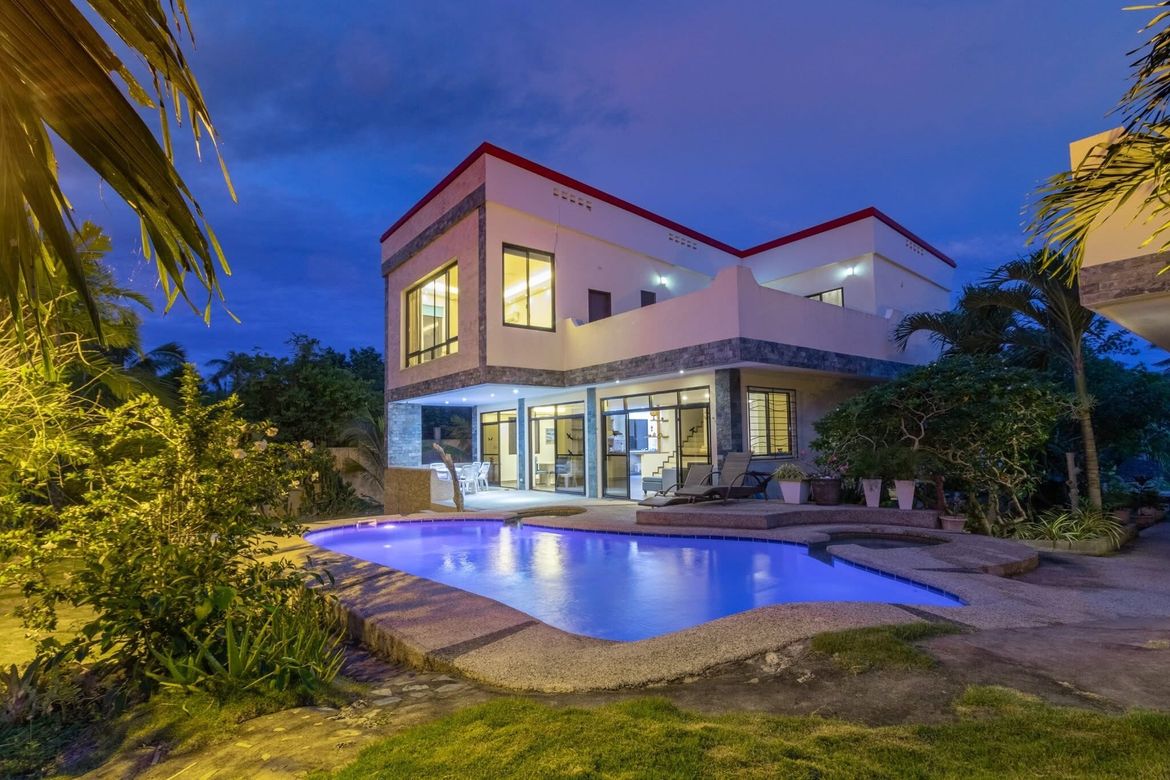 4 Bedroom Villa for Sale in Bil-Isan, Panglao, Bohol