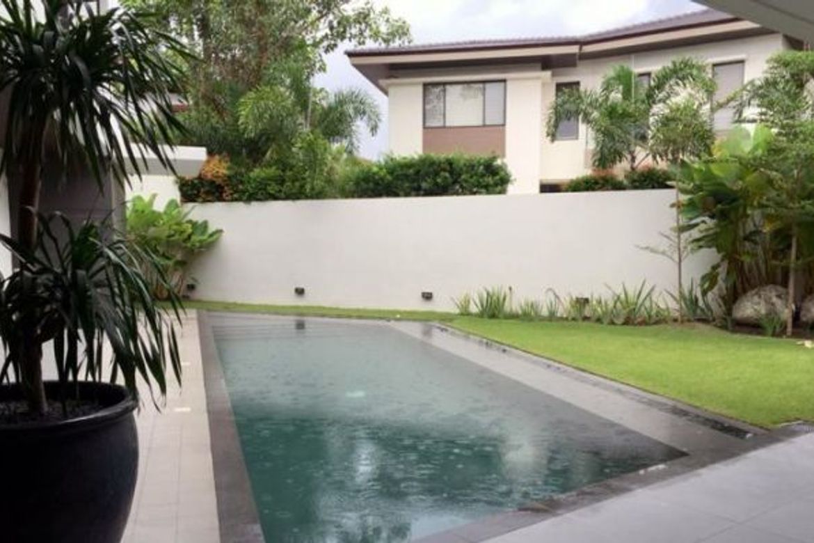 4 Bedroom Villa for Sale in Dasmariñas Village, Dasmariñas North, Makati City near MRT-3 Magallanes – photo 5