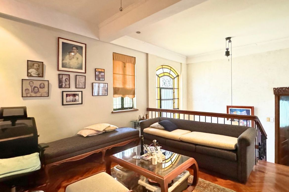 4 Bedroom Villa for Sale in LOYOLA GRAND VILLAS, Ramon Magsaysay, Quezon City, Metro Manila near LRT-1 Roosevelt – photo 3