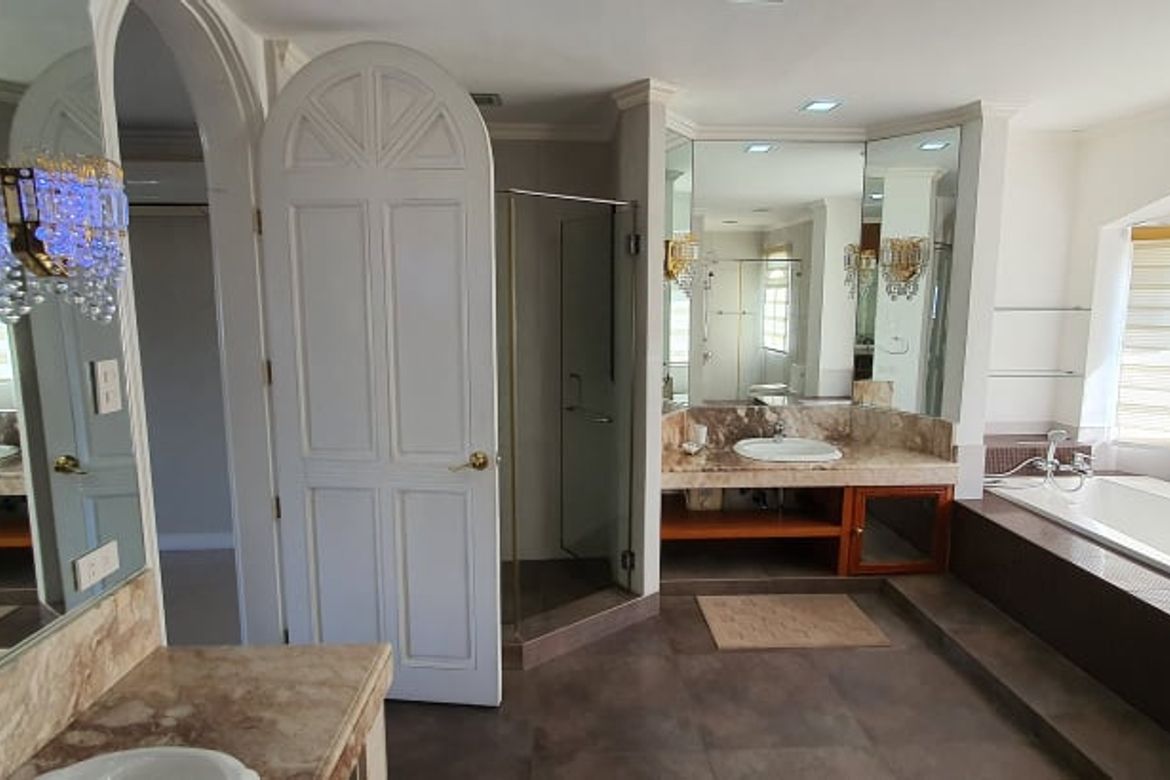 4 Bedroom Villa for Sale in Pansol, Quezon City, Metro Manila – photo 2