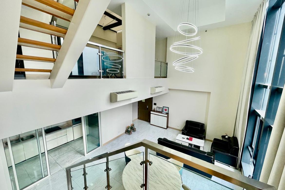 4 Bedroom Villa for Sale in The Albany, BGC, Taguig, Metro Manila
