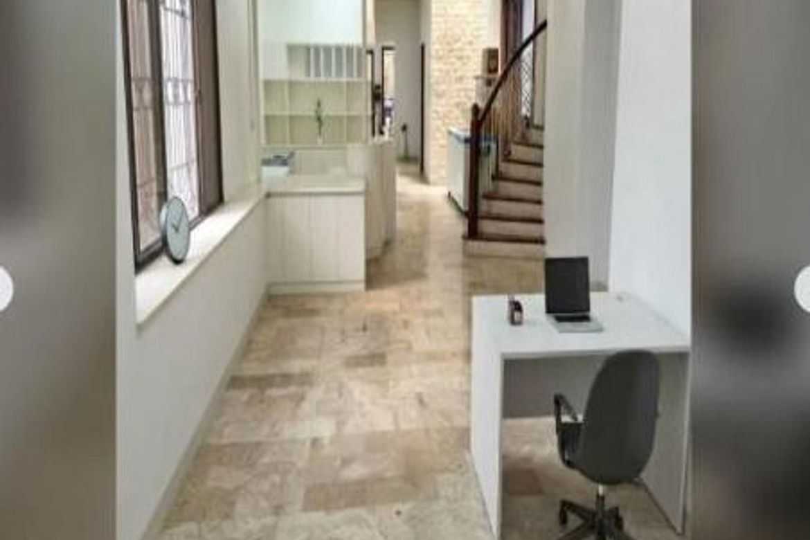 5 Bedroom Commercial for Rent in Maharlika, Quezon City, Metro Manila photo 3