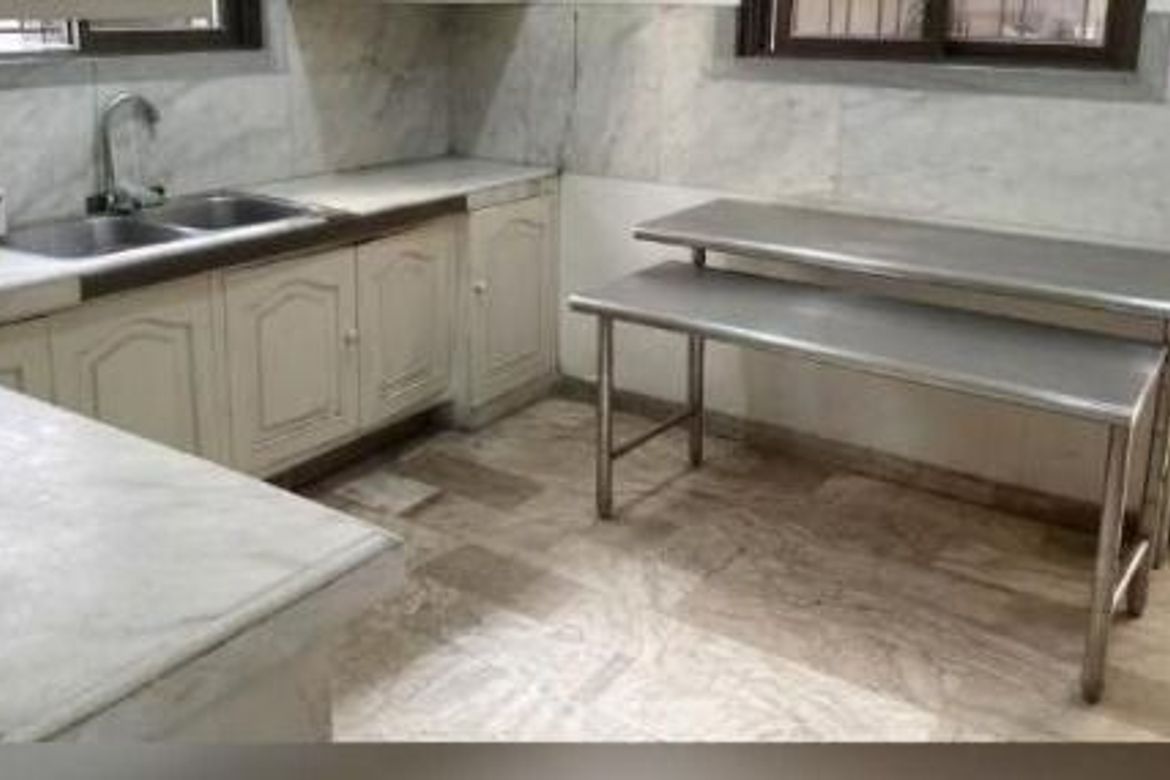 5 Bedroom Commercial for Rent in Maharlika, Quezon City, Metro Manila photo 8