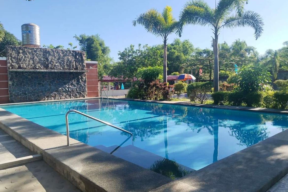 5 Bedroom Commercial for Sale in Sinura, Porac, Pampanga – photo 2