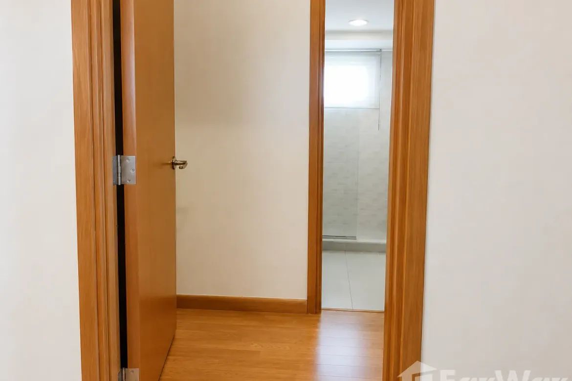 5 Bedroom Condo for Sale in Aspire Tower, Pasong Tamo, Quezon City, Metro Manila – photo 5
