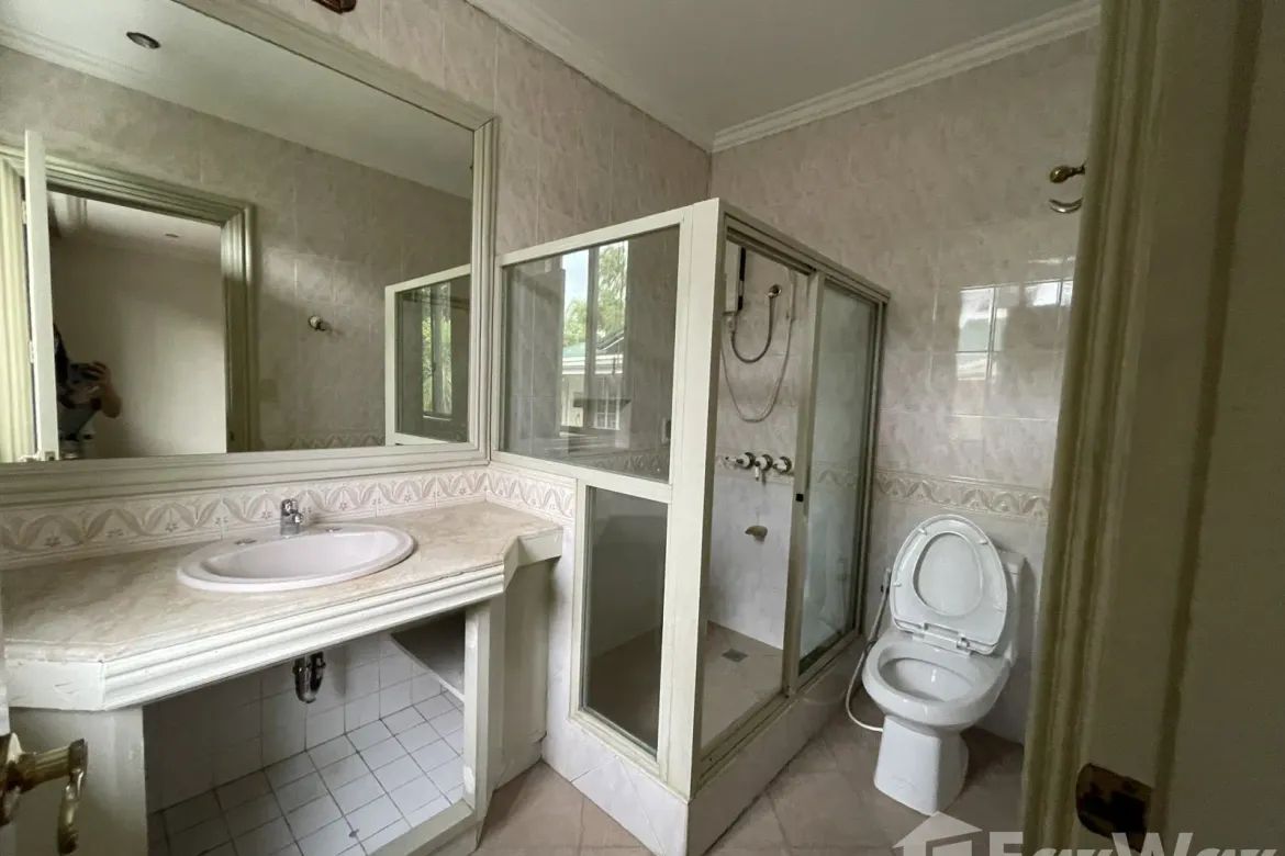 5 Bedroom House for Rent in Ayala Alabang Village, New Alabang Village, Muntinlupa, Metro Manila photo 7
