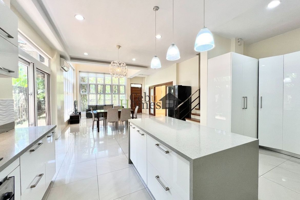 5 Bedroom House for Rent in Banilad, Cebu City, Cebu photo 8
