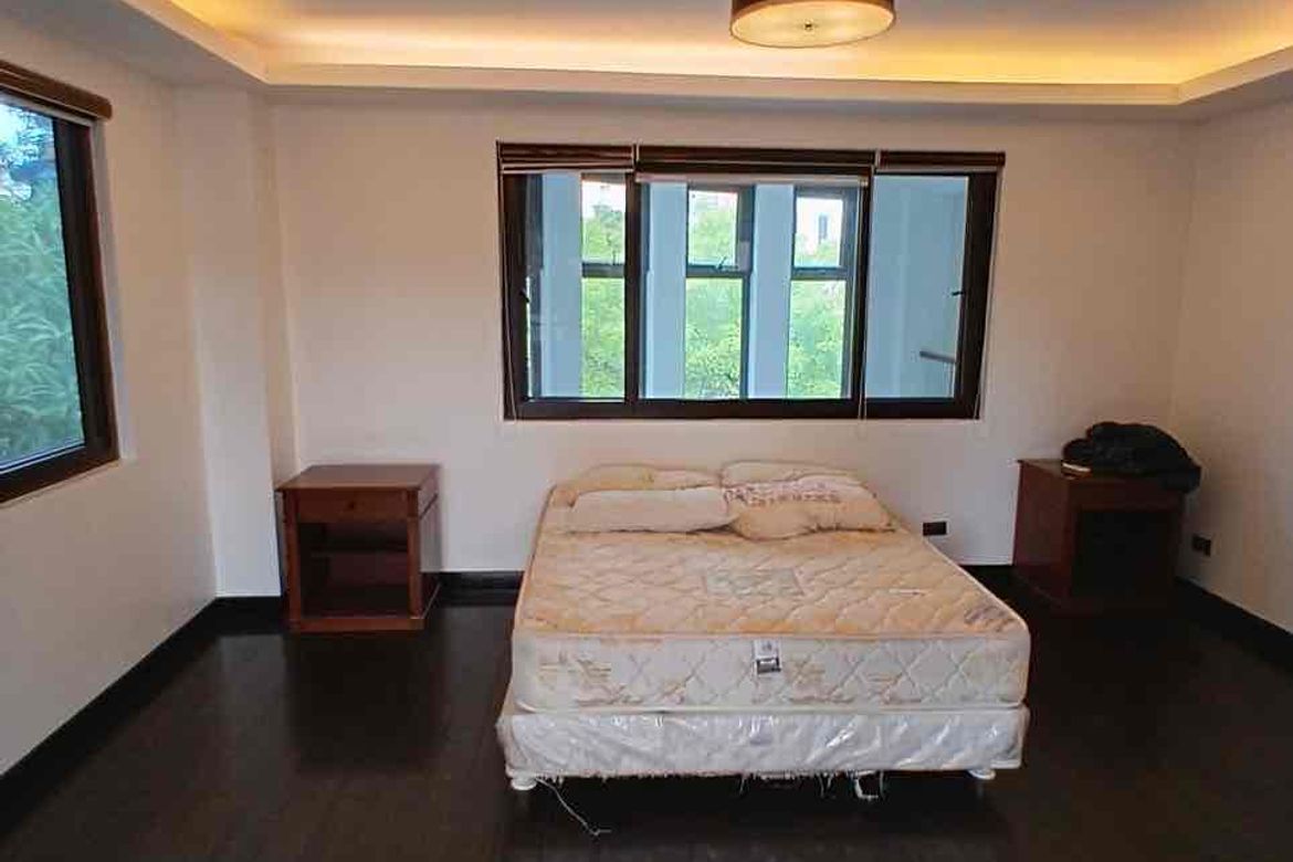 5 Bedroom House for Rent in Bel-Air, Makati, Metro Manila photo 6