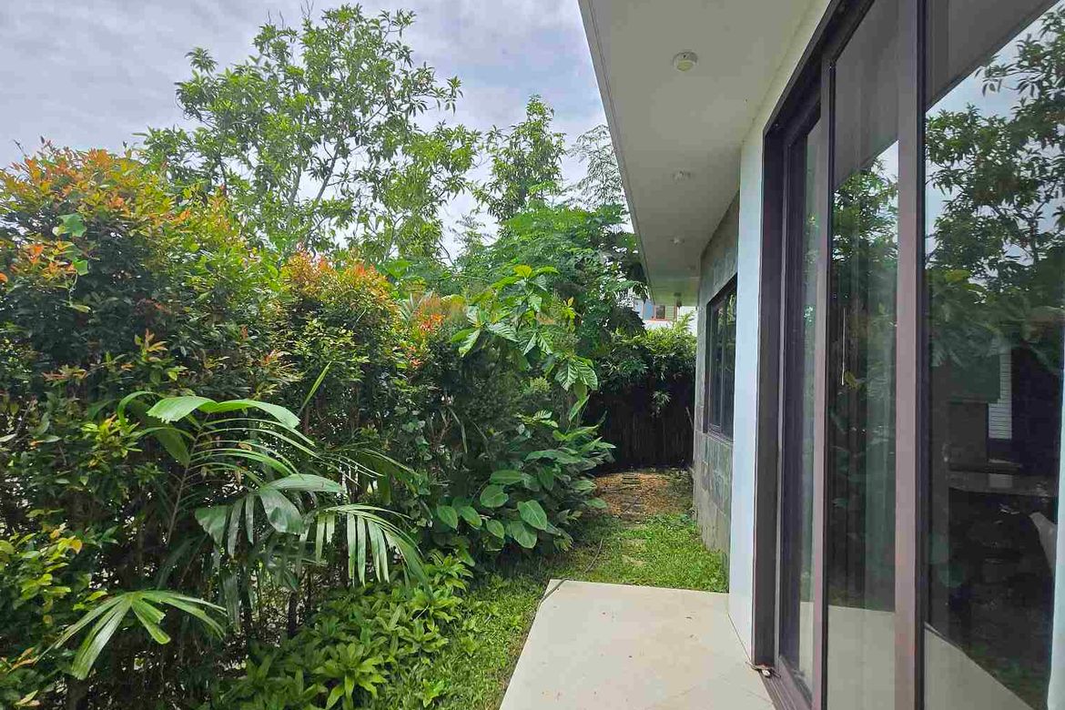 5 Bedroom House for Rent in Canlubang, Calamba, Laguna photo 3