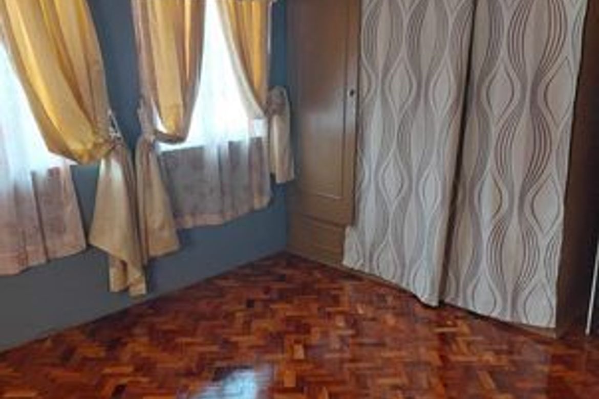 5 Bedroom House for Rent in CITTA ITALIA, Molino II, Bacoor, Cavite photo 8