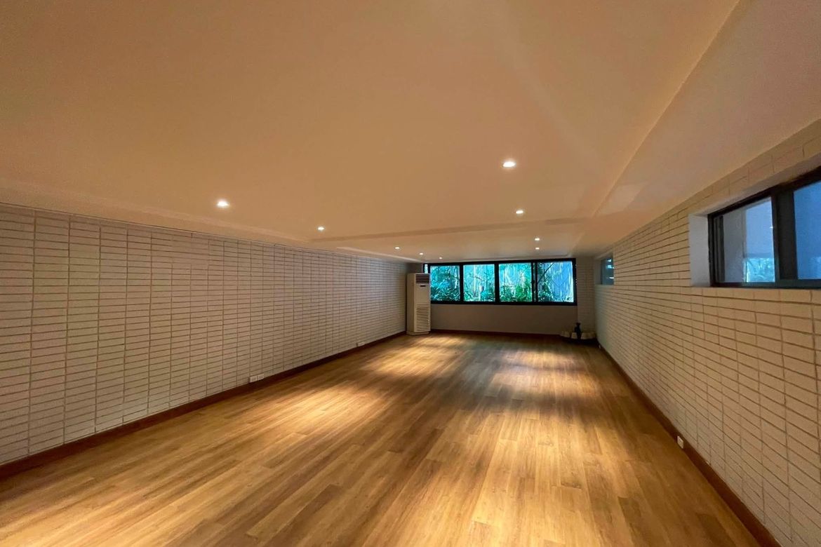 5 Bedroom House for Rent in Dasmariñas North, Makati, Metro Manila near MRT-3 Ayala photo 3