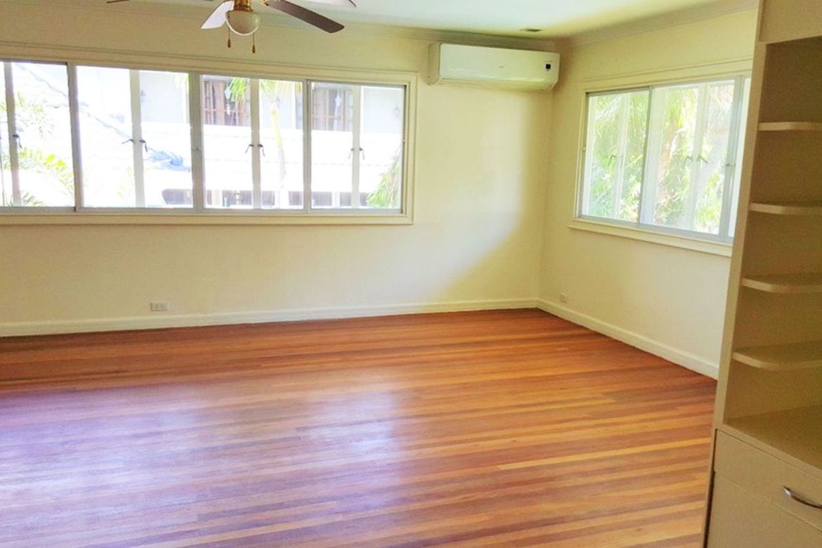 5 Bedroom House for Rent in Dasmariñas North, Makati, Metro Manila photo 2