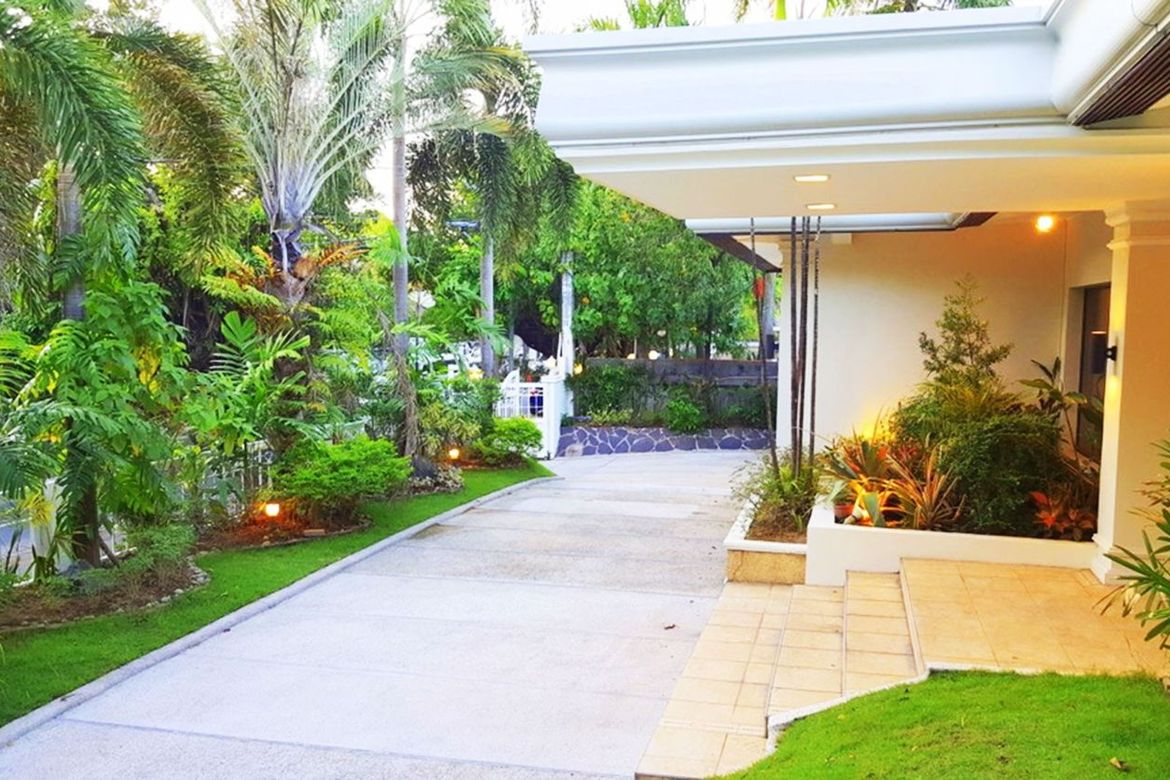 5 Bedroom House for Rent in Dasmariñas North, Makati, Metro Manila photo 4