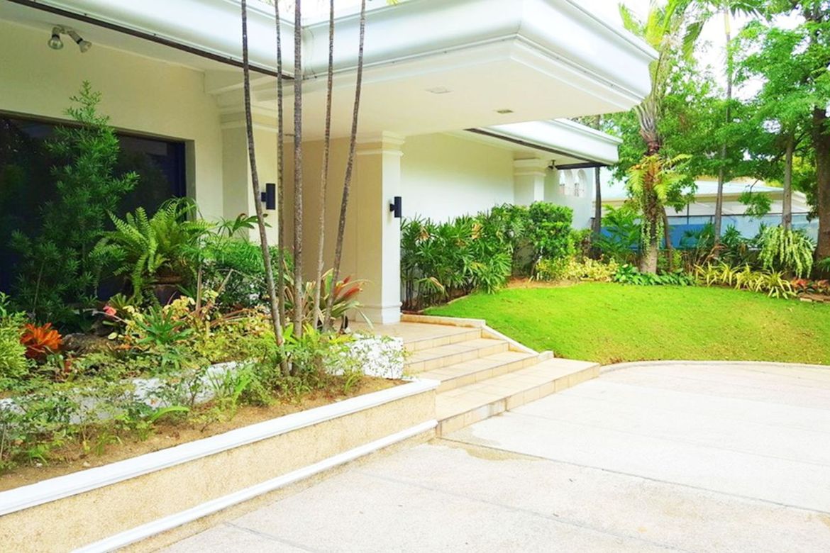 5 Bedroom House for Rent in Dasmariñas North, Makati, Metro Manila photo 5