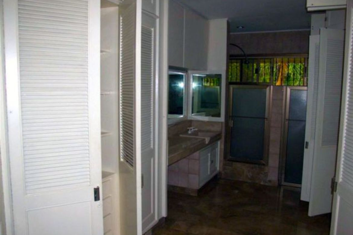 5 Bedroom House for Rent in Dasmariñas Village, Dasmariñas North, Makati, Metro Manila near MRT-3 Magallanes photo 6