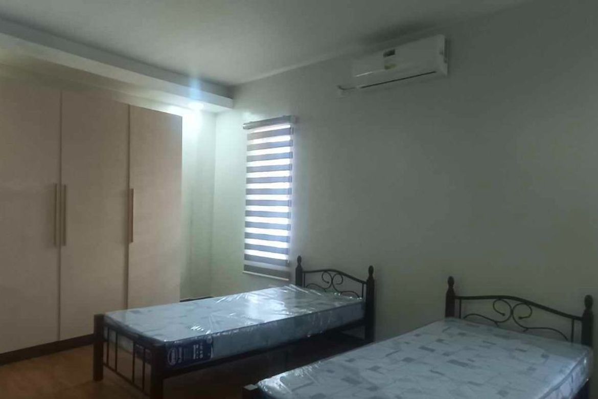 5 Bedroom House for Rent in Don Jose, Santa Rosa, Laguna photo 5