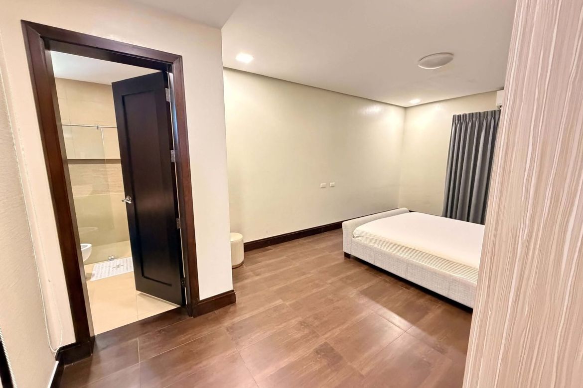 5 Bedroom House for Rent in Kasambagan, Cebu City, Cebu photo 7