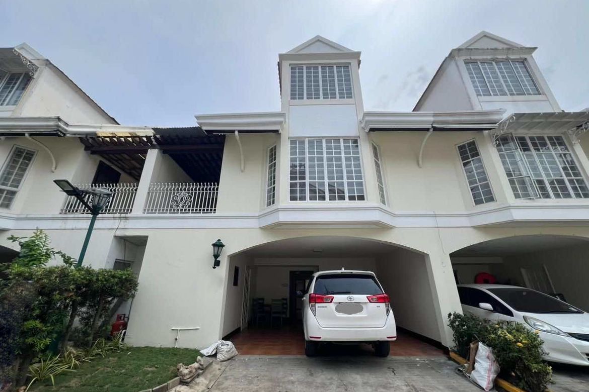 5 Bedroom House for Rent in Lahug, Cebu City, Cebu