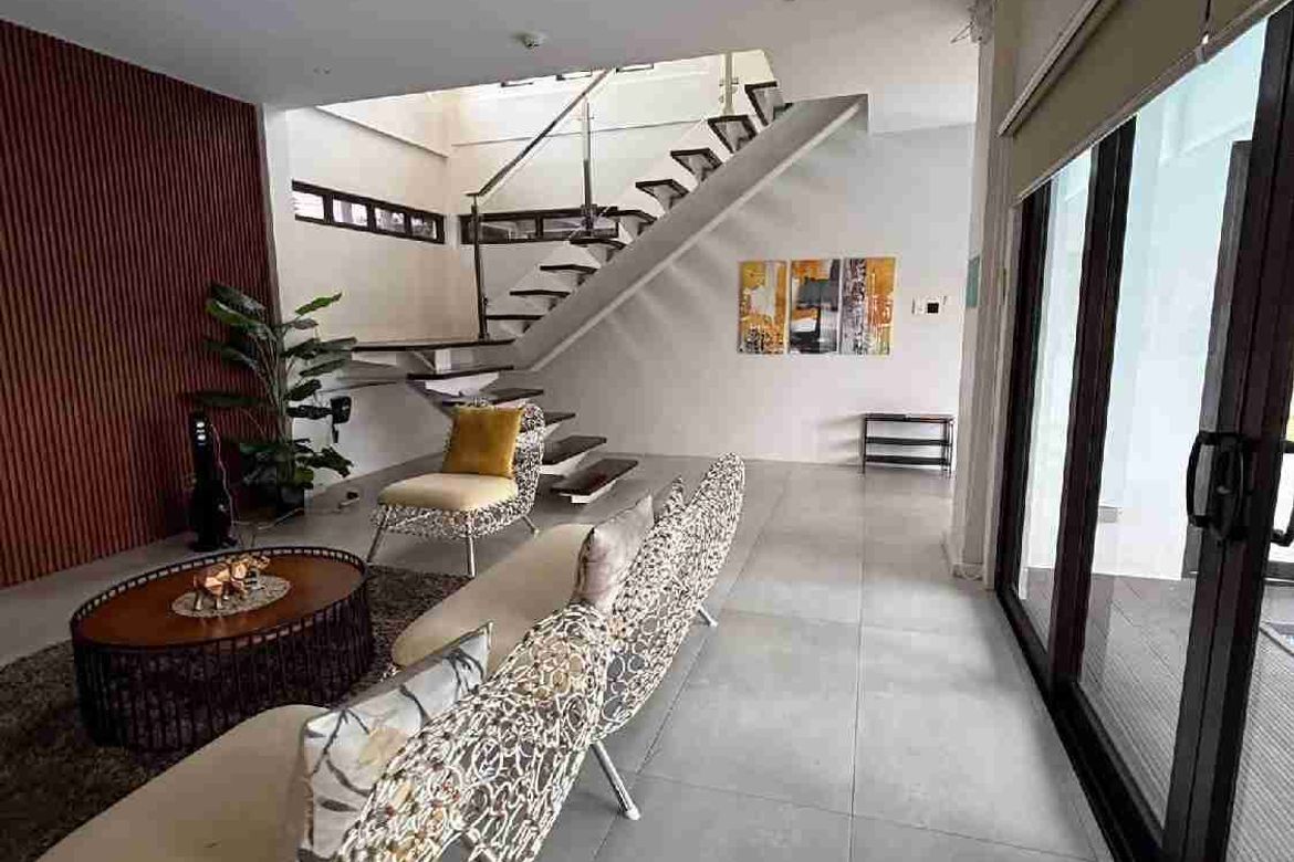 5 Bedroom House for Rent in Mactan, Lapu-Lapu, Cebu photo 4