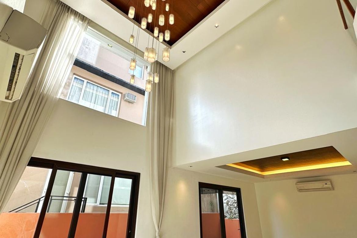 5 Bedroom House for Rent in McKinley Hill Village, McKinley Hill, Taguig, Metro Manila photo 3