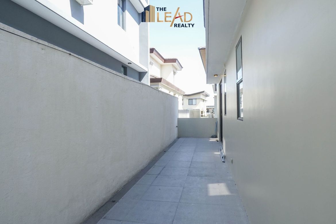 5 Bedroom House for Rent in McKinley Hill Village, McKinley Hill, Taguig, Metro Manila photo 3